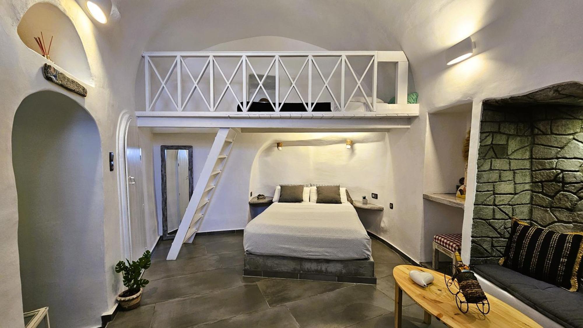 אויה Aqua & Terra Traditional Cave Houses מראה חיצוני תמונה